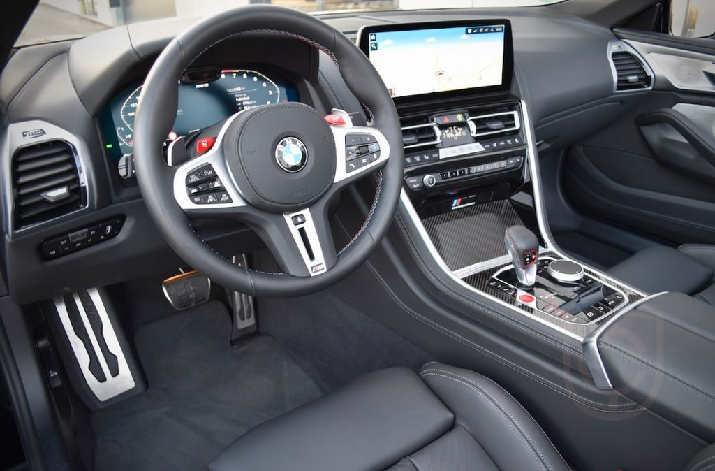 BMW M8 CABRIO COMPETITION AMBIENTE 360KAMERA B&W 19%