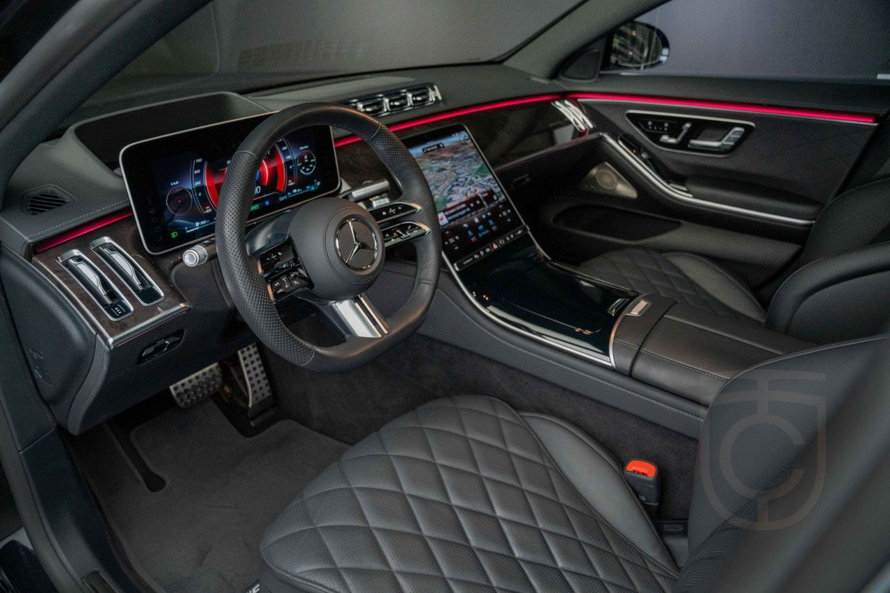 Mercedes-Benz S 580 e 4M AMG