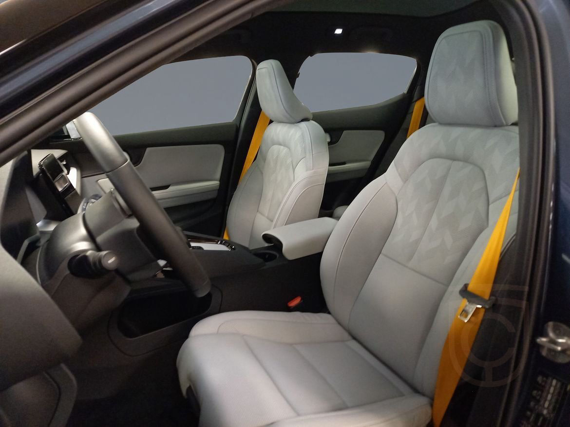 Polestar 2 Long Range Dual Motor Performance Perfom Plus