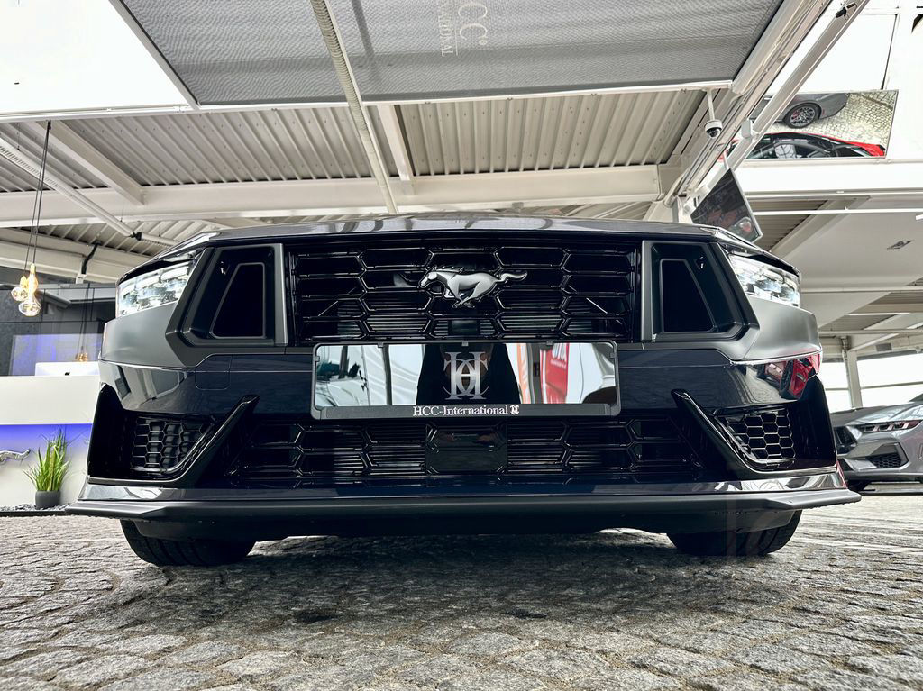 Ford Mustang 5.0 V8 DARK HORSE Autom. RECARO