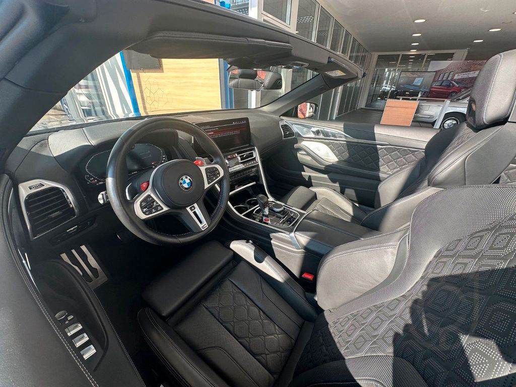 BMW M8 xDrive Cabriolet über 212.000,-€ Neupreis!