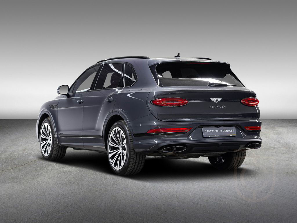 Bentley Bentayga Azure V8 |Black Line|Touring Spec|22" T