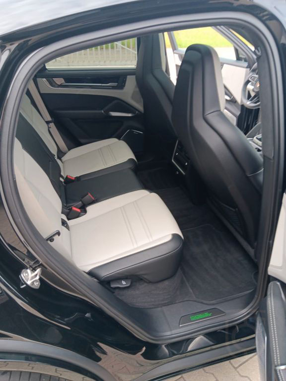 Porsche Cayenne Coupe S Exclusive Manufak, Facelift!