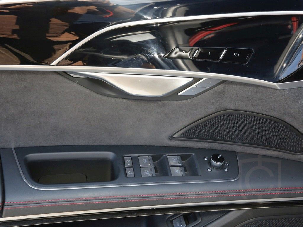 Audi S8 4.0 TFSI Assist Design P. Standh. Leder erw.