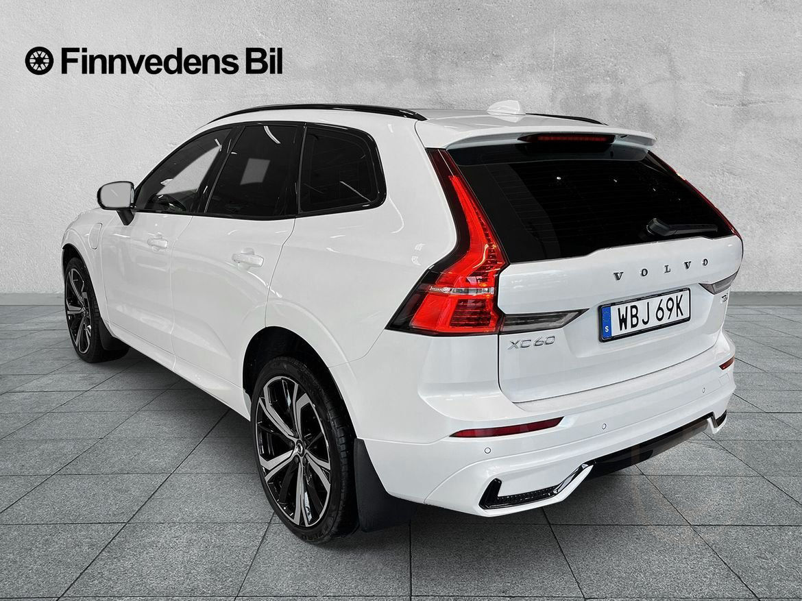 Volvo XC60 T8 Plus Dark