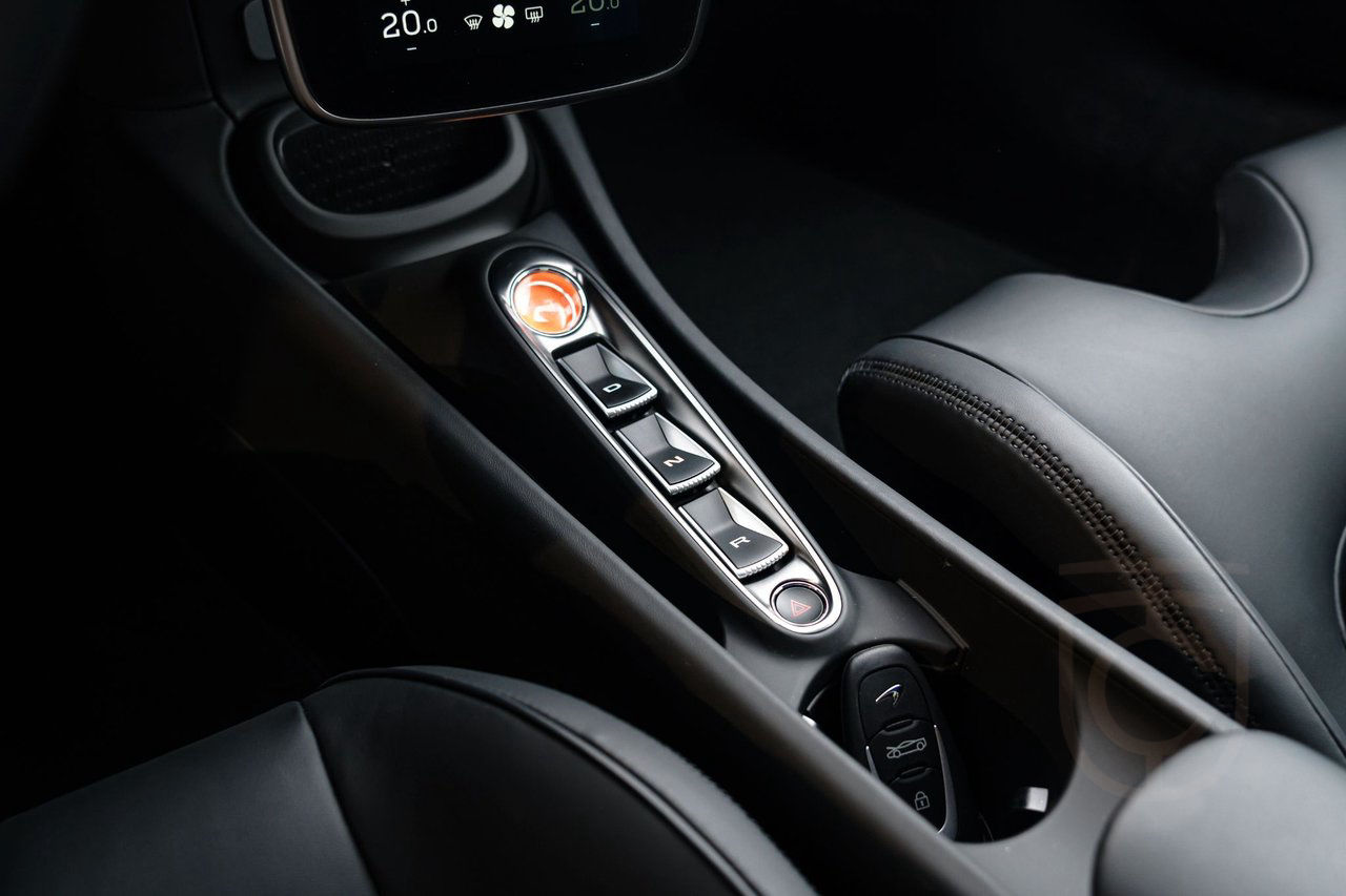 McLaren Artura Spider