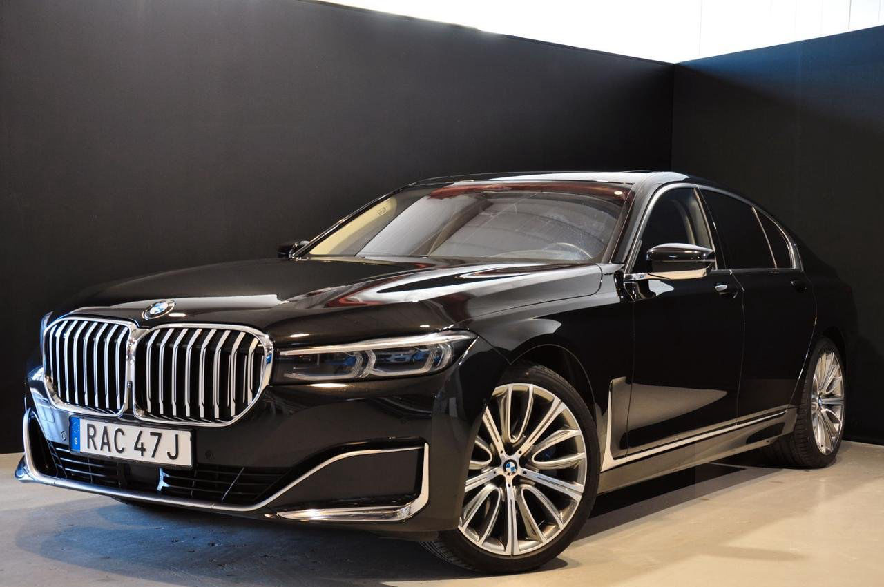 BMW 750 i xDrive Steptronic
