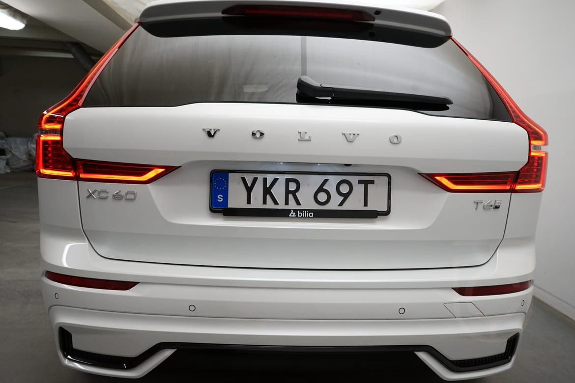 Volvo XC60 T6 Plus Dark Edition,Taklucka, on call