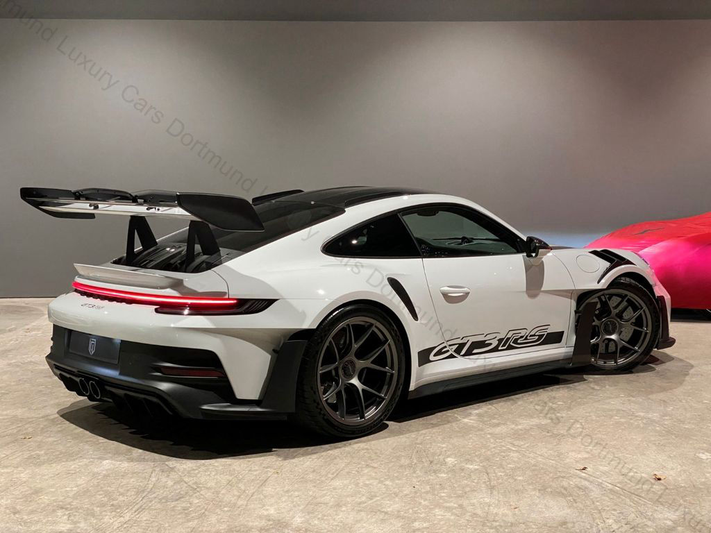Porsche 992 GT3 RS / Weissach Paket / Lifting / PCCB