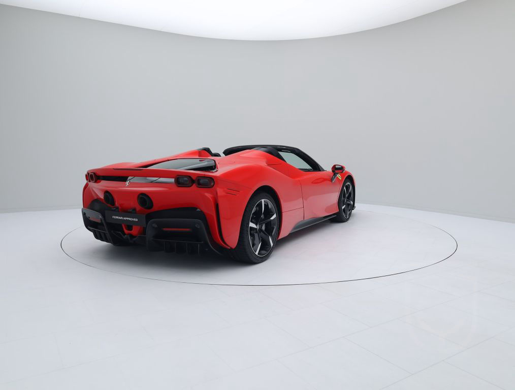 Ferrari SF90 Spider - FERRARI HAMBURG