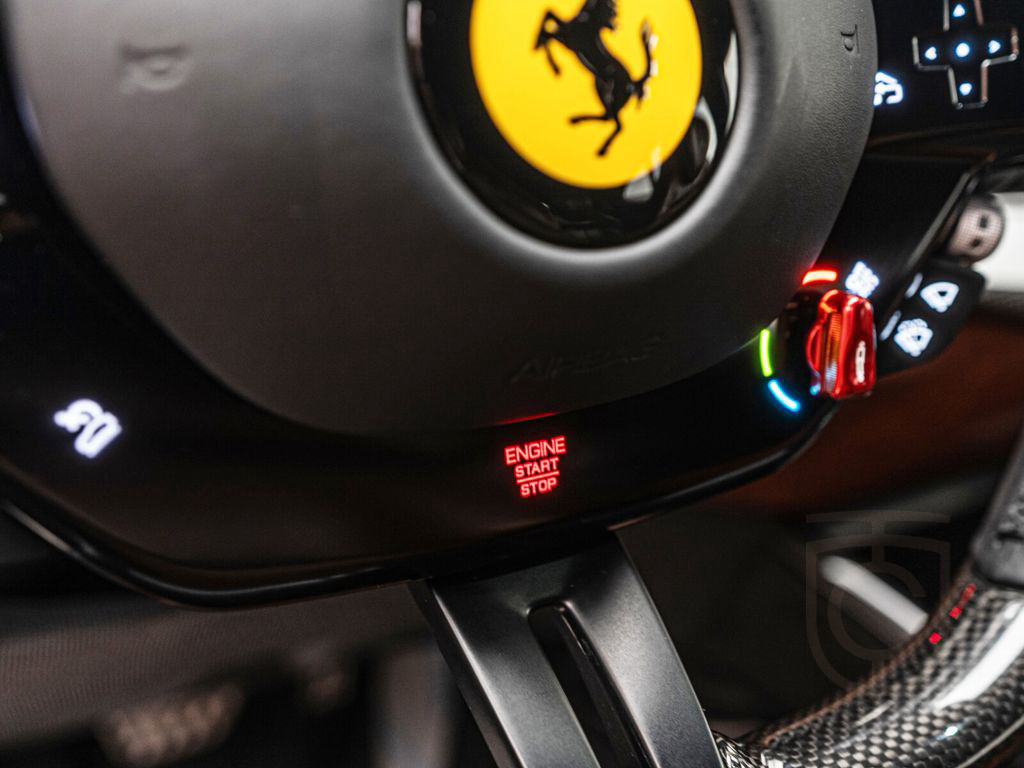 Ferrari Purosangue Tailor Made*Carbon*Massage Seats
