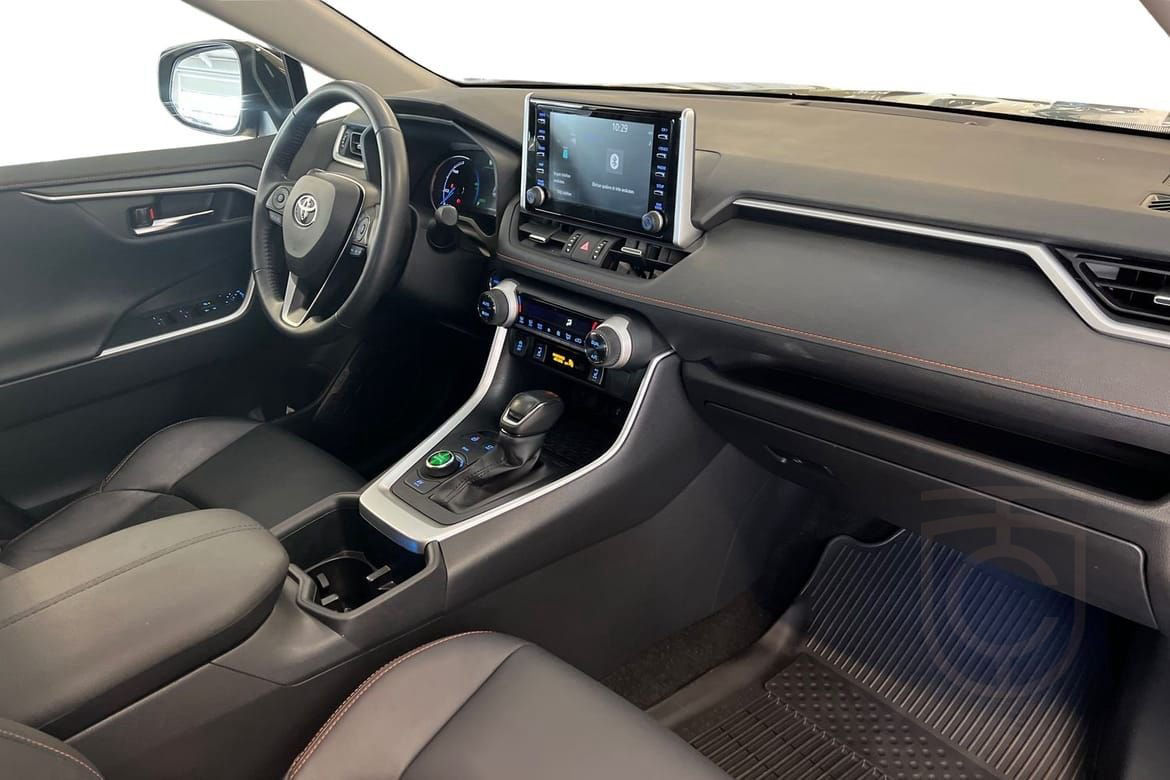 Toyota RAV4 Hybrid AWD-i ADVENTURE 2,5 BI-TONE