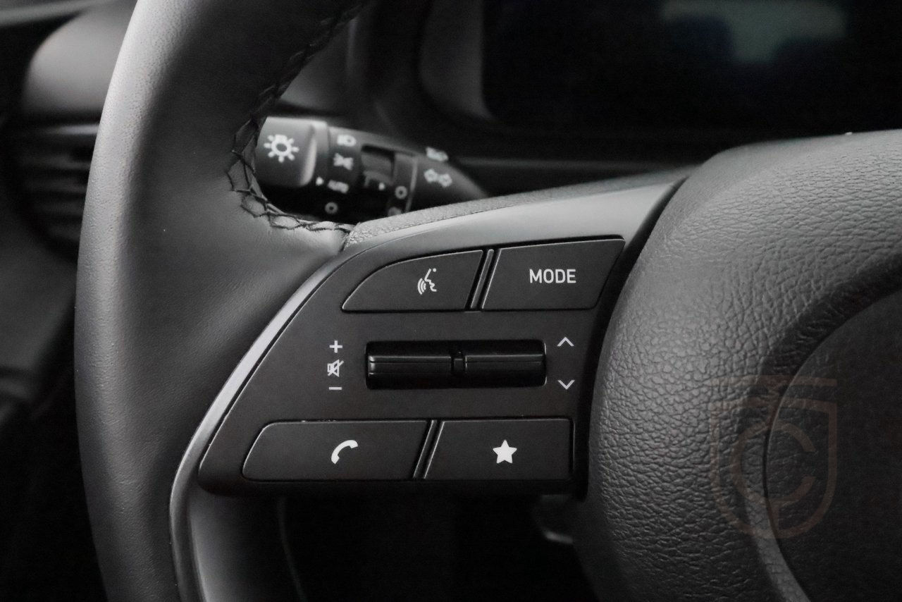 Hyundai i20 Essential 1.0 T-GDI Automat