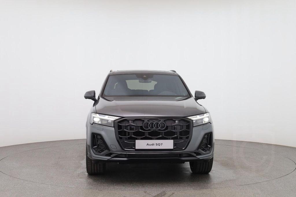 Audi SQ7 TFSI quattro