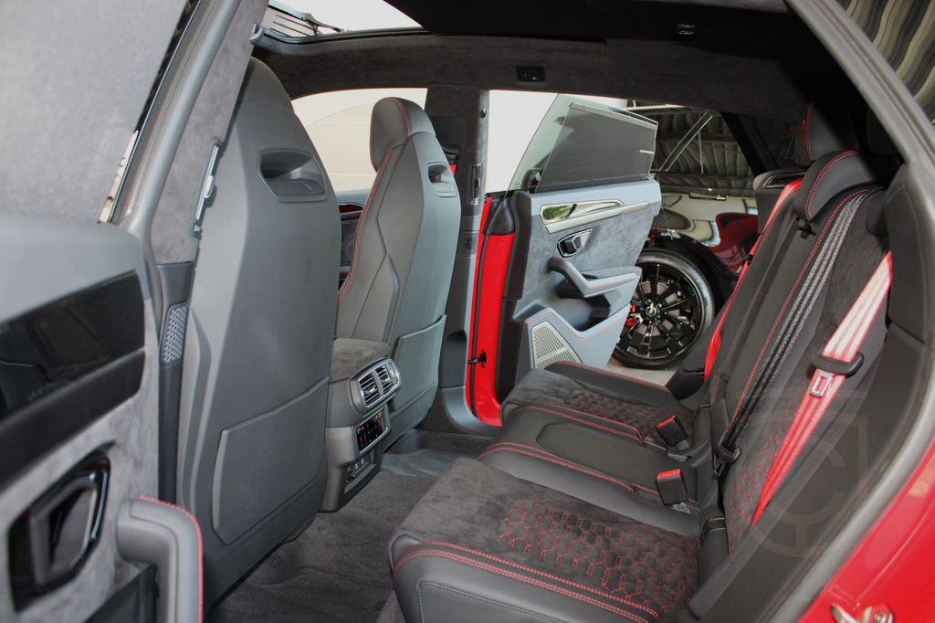 Lamborghini URUS * S * B&O 3D/BLACK &STYLE-PACK/PANORAMA/23"