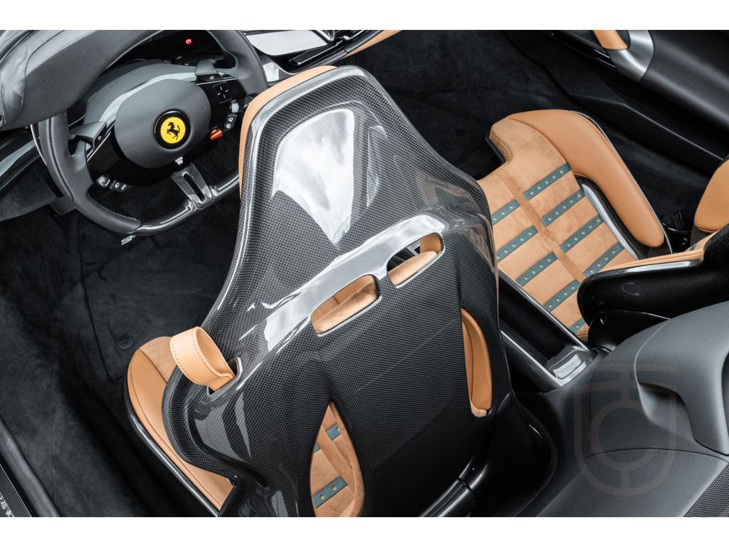 Ferrari SF90 Spider *Assetto Fiorano*Carbon*LED*Daytona*