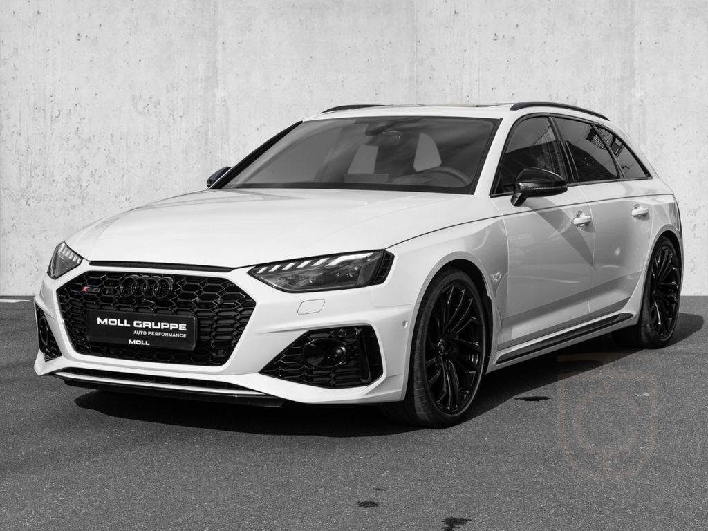 Audi RS 4 Avant 331(450) kW(PS) tiptronic LM MASSAGE