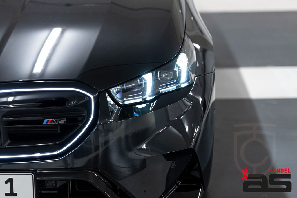 BMW M5 touring Ultimate|Keramik|Carbon|Pano|B&O|21"