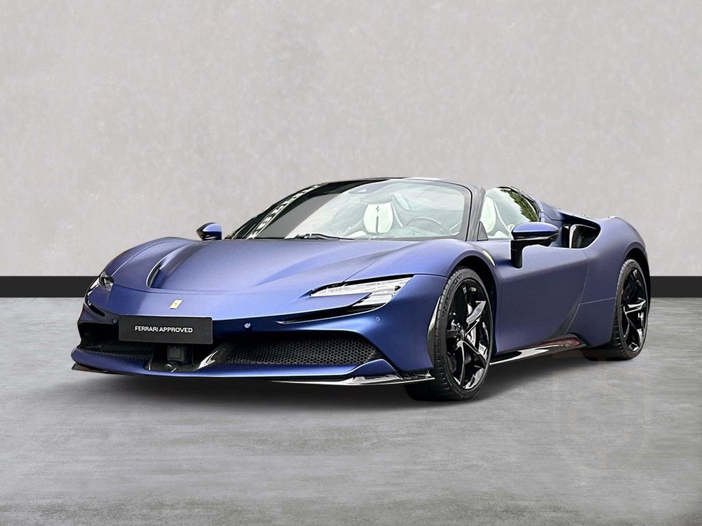 Ferrari SF90 Spider 130.000€ an optionals