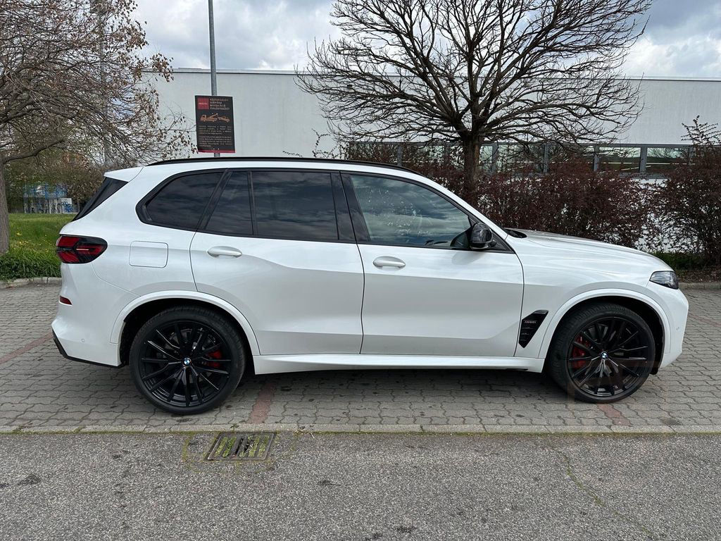 BMW X5 M60 i xDrive*B&W*