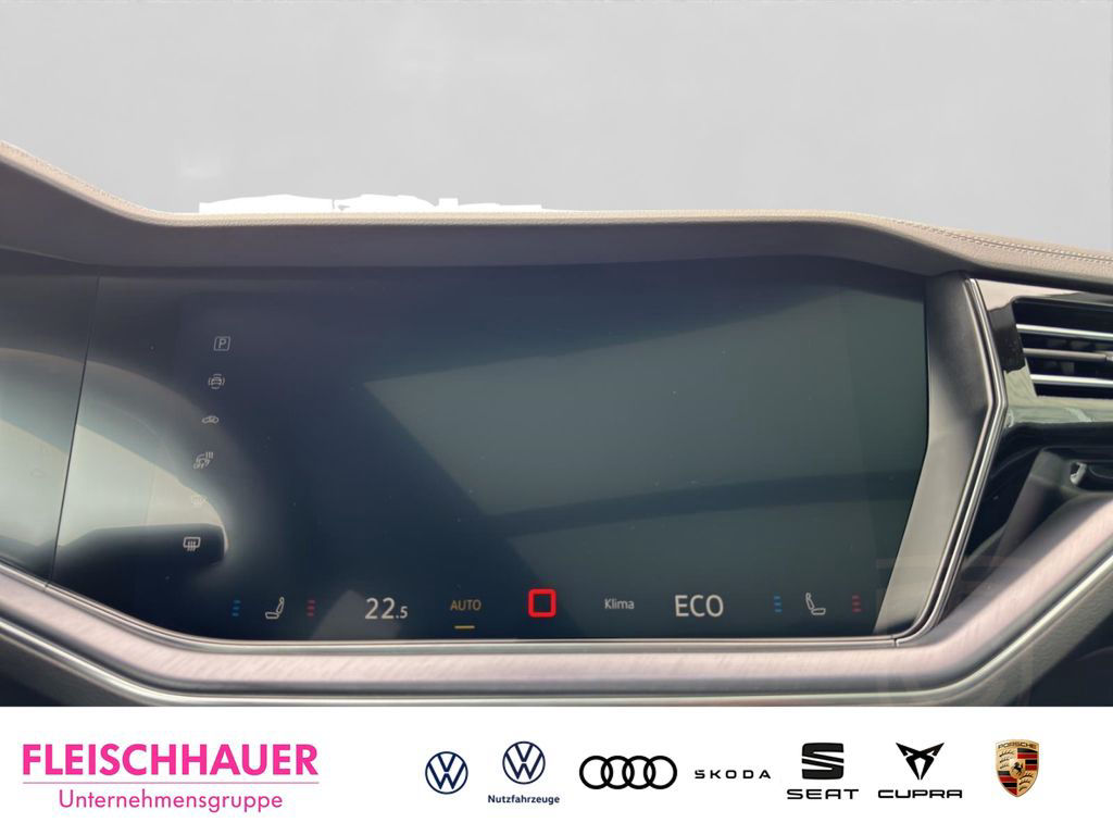 Volkswagen Touareg R-Line 3,0 TDI 4Motion HUD Luftfederung