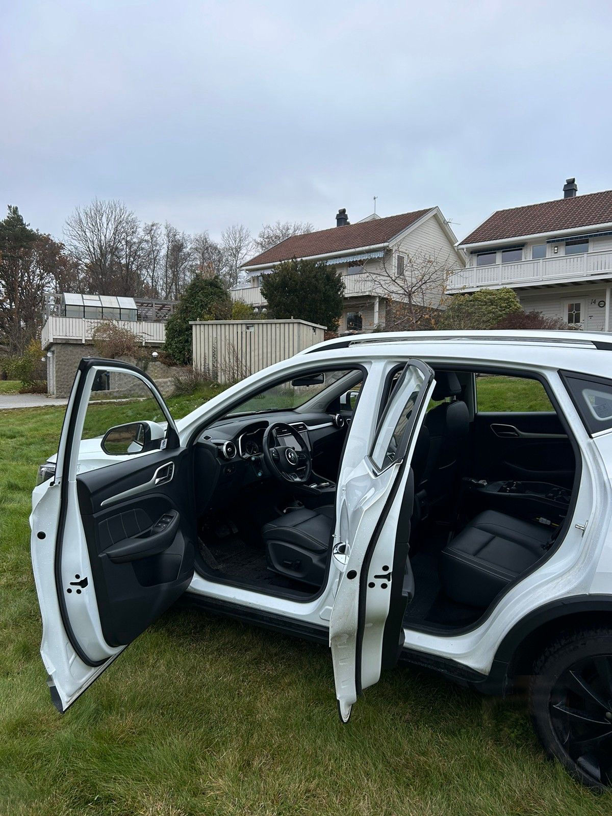 MG ZS EV