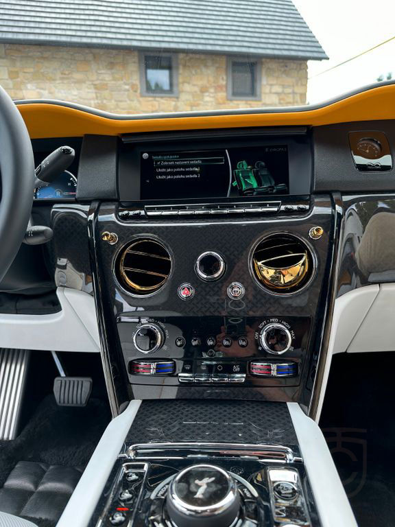 Rolls-Royce Cullinan Black Badge MEGA OPTIONS !!