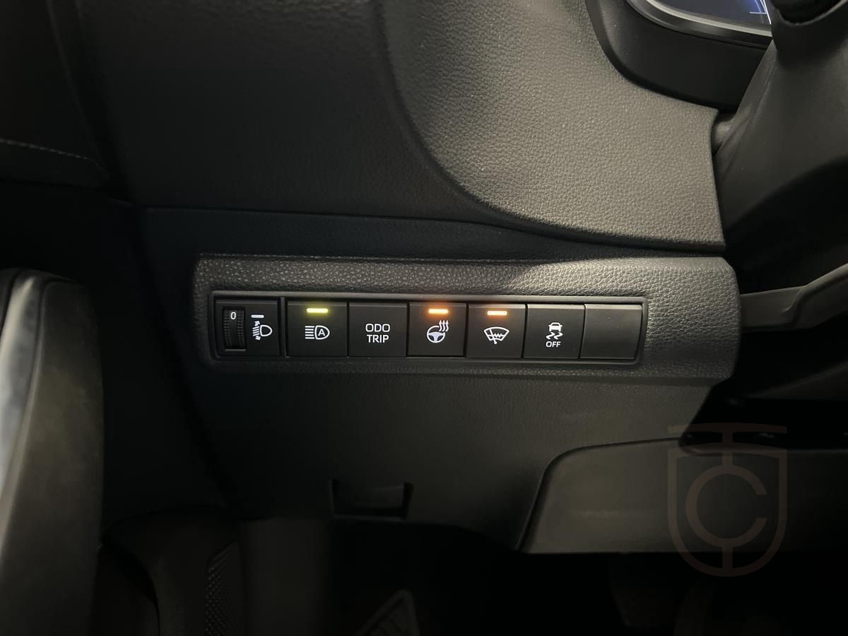 Suzuki Swace 1.8 Hybrid
