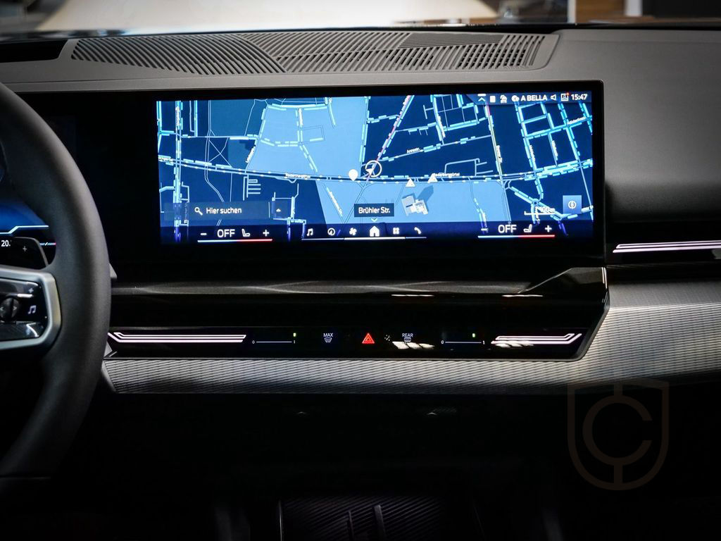 BMW 540d xDrive M Sport HUD PANO ACC AHK RFK NAVI