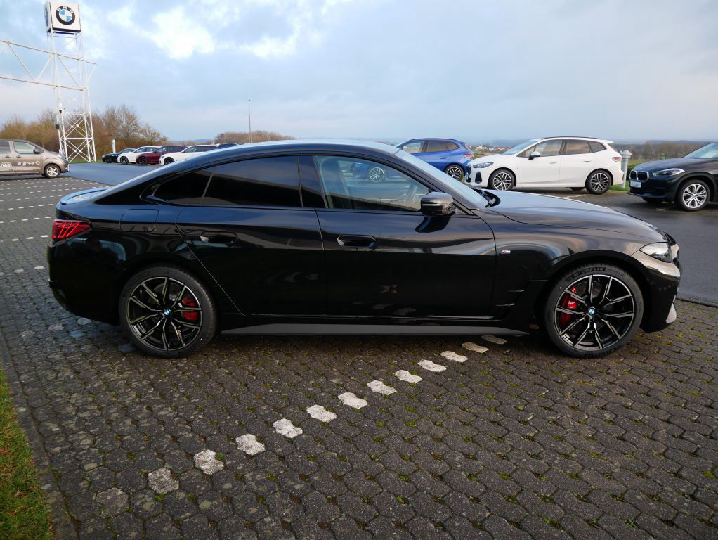 BMW 420d xDrive Msport 360° AHK HuD ACC H/K HK HiFi