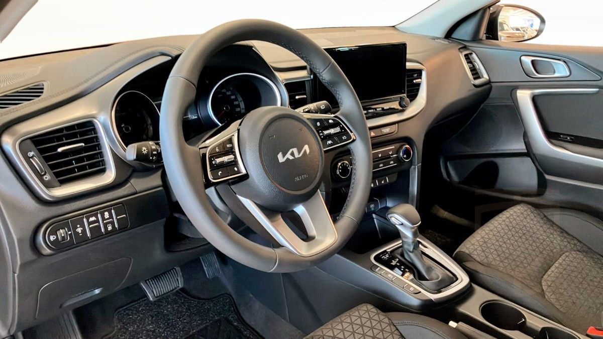 Kia Cee´d CEED SW 1.5 ACTION
