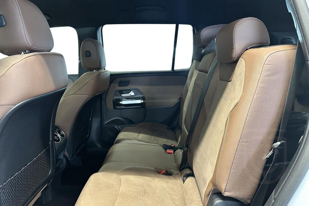 Mercedes-Benz GLB 200