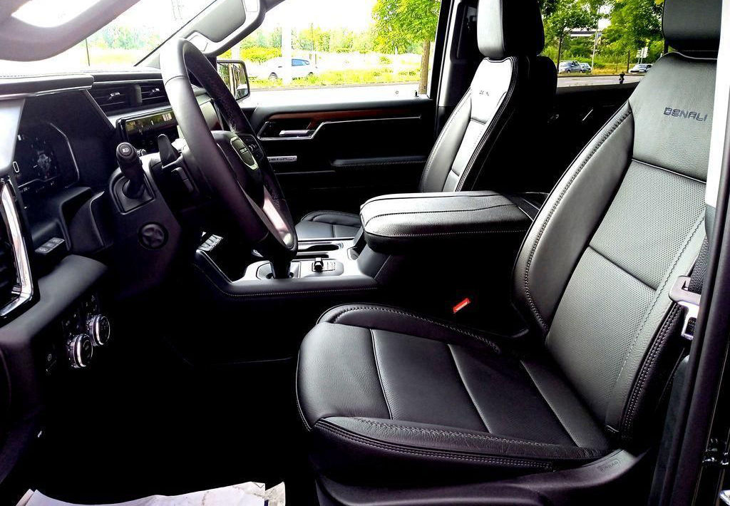 GMC Sierra