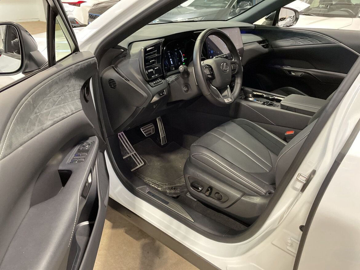 Lexus RX 500h 500 F-Sport+ Panoramatak