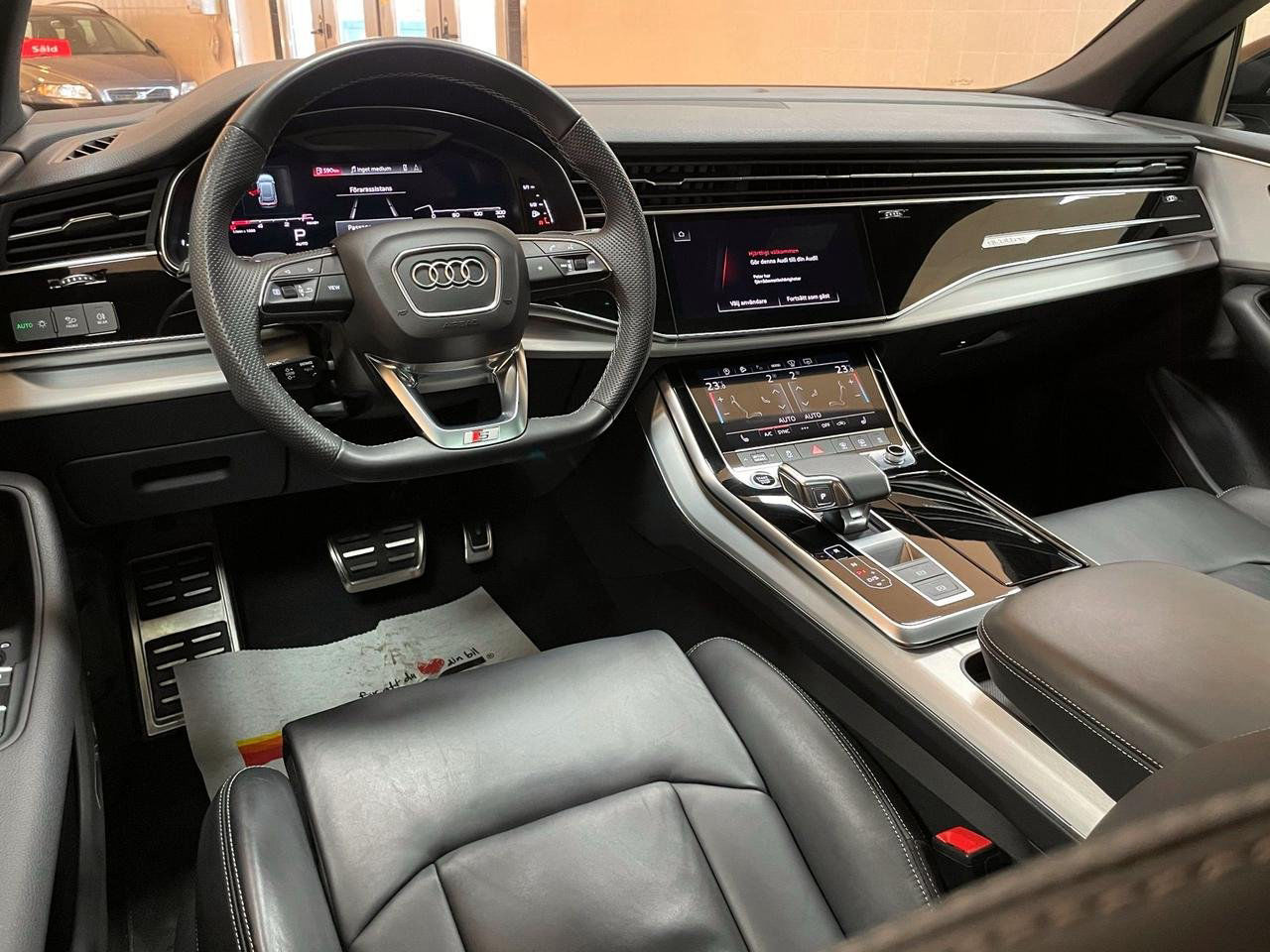 Audi Q8 50