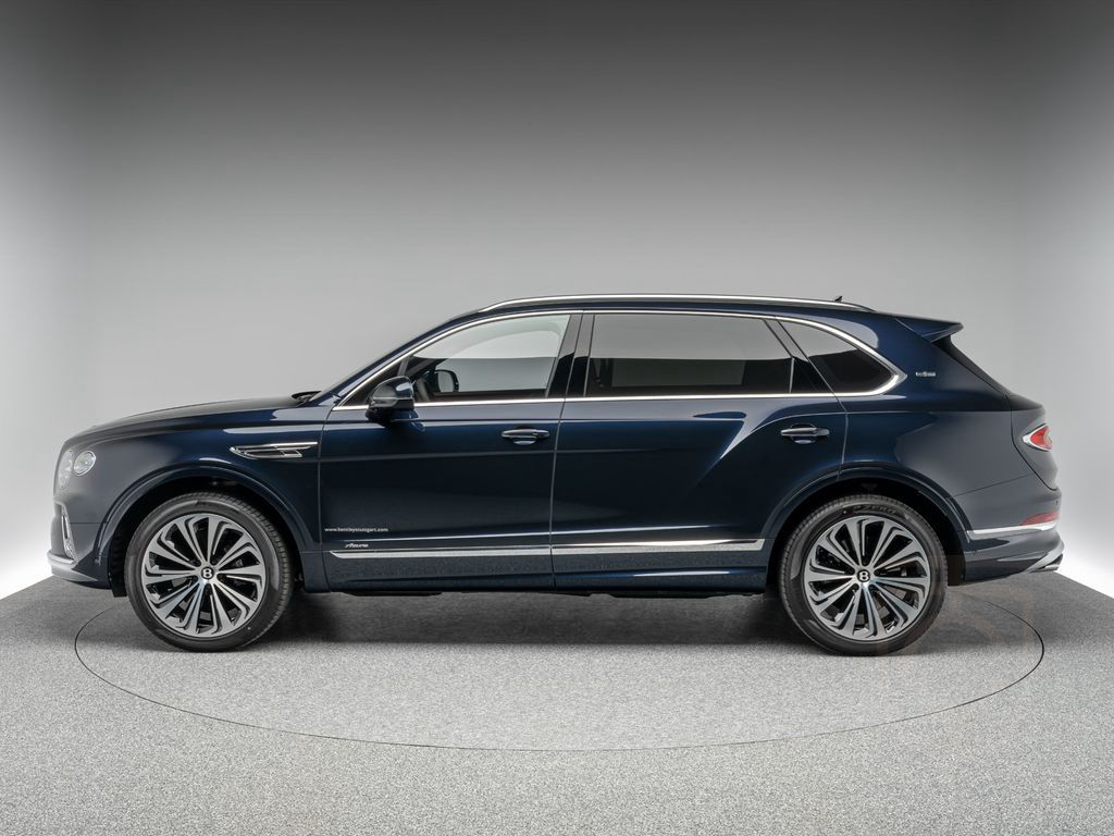 Bentley Bentayga EWB Azure V8 * FIRST EDITION * MULLINER