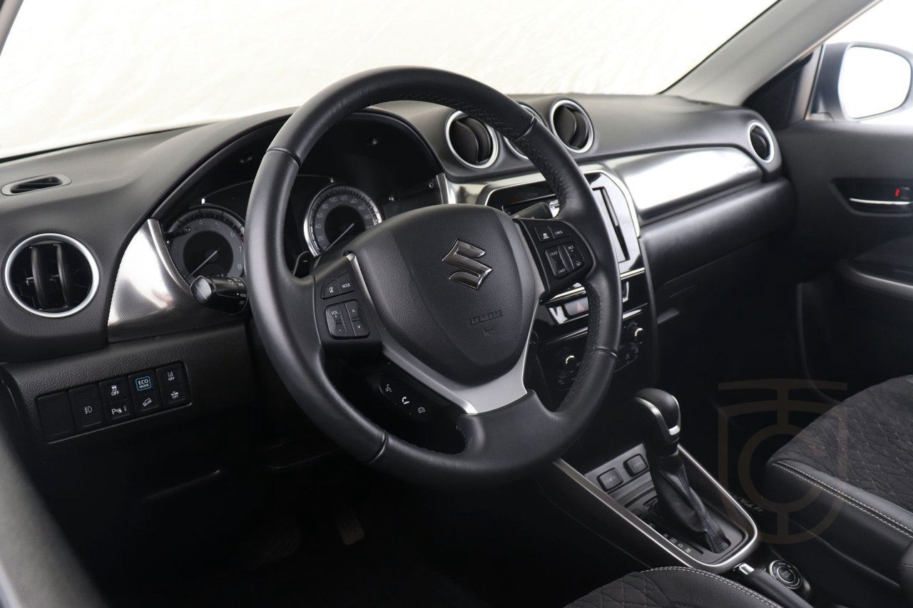 Suzuki Vitara Automat HEV AllGrip Inclusive