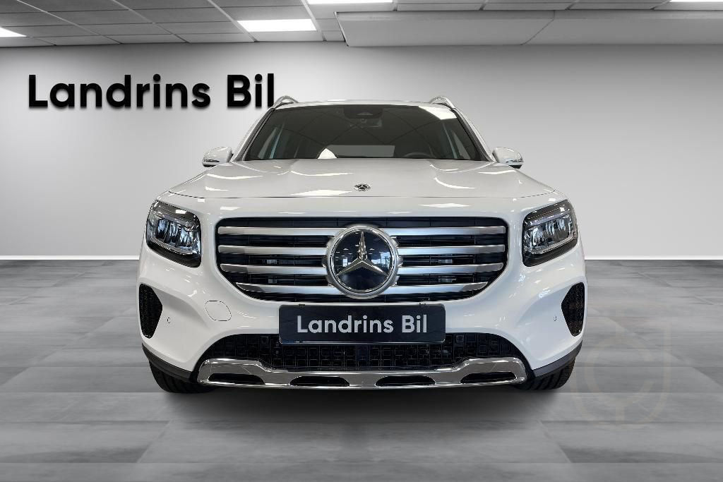 Mercedes-Benz GLB 200 7G-DCT Widescreen Navigation