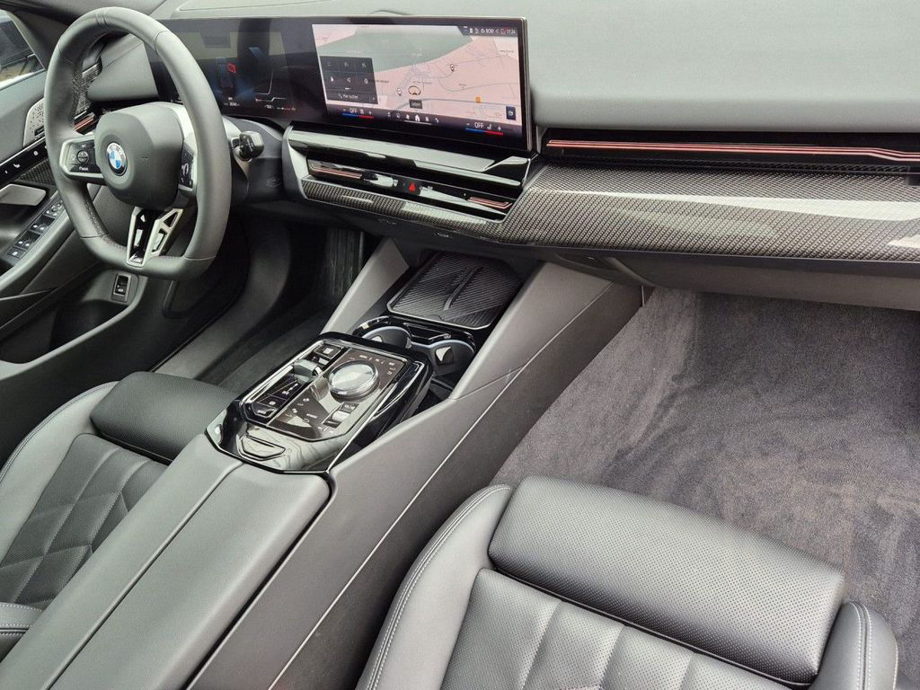 BMW 540d xDrive Tou M Sport Pro B&W,Standh,Pano,AHK