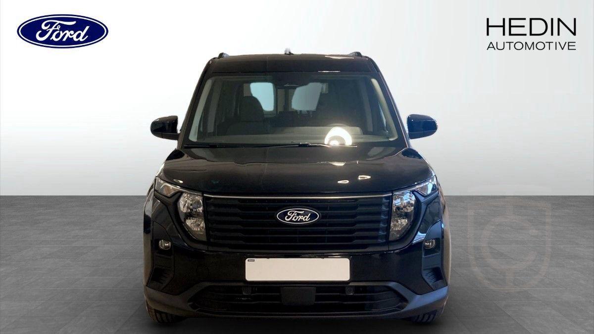 Ford Tourneo Courier Titanium