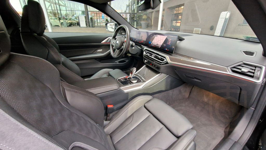 BMW M4 Coupe xD COMPETITION/CARBONBR./HK/STZH-BL/FL