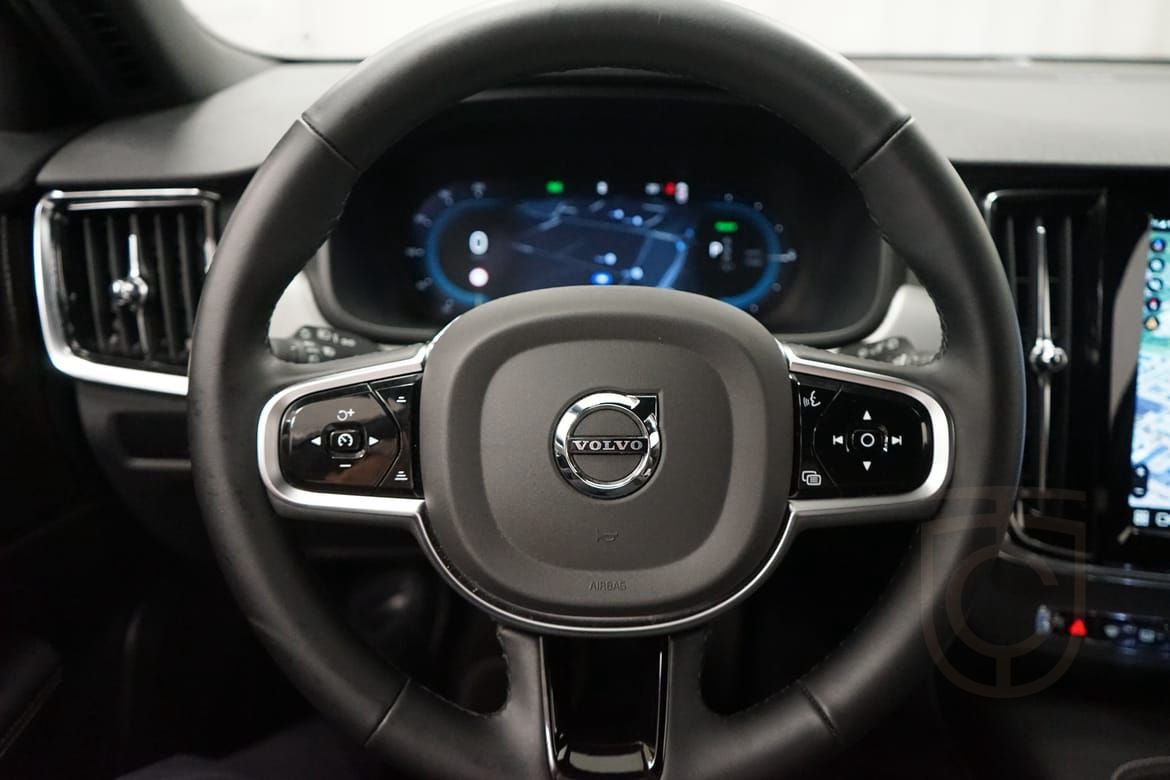 Volvo V90 T6 Plus Dark Edition