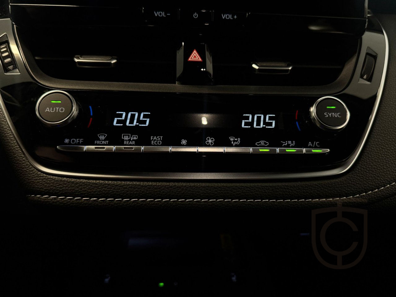Suzuki Swace 1.8 HEV Inclusive