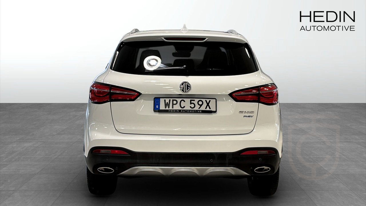 MG EHS Plug-in Hybrid Luxury