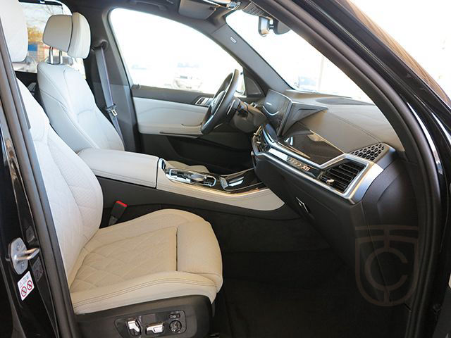 BMW X5 xDrive 30d Mild-Hybrid M Sport | Navi | LED