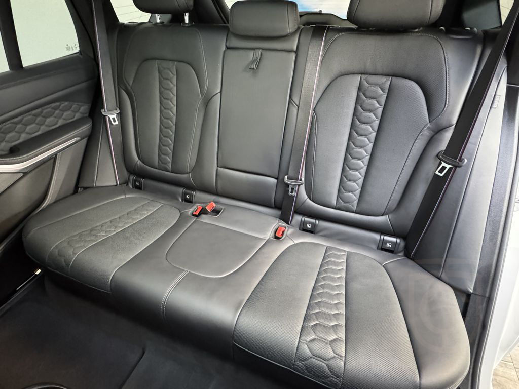 BMW X5 M Competition Sky ACC Sitzlüftung 360° AHK