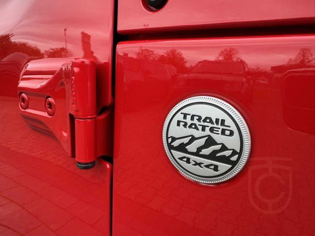Jeep Wrangler 2.0 T-GDI Unlim. Sahara Umbau Hoch Brei