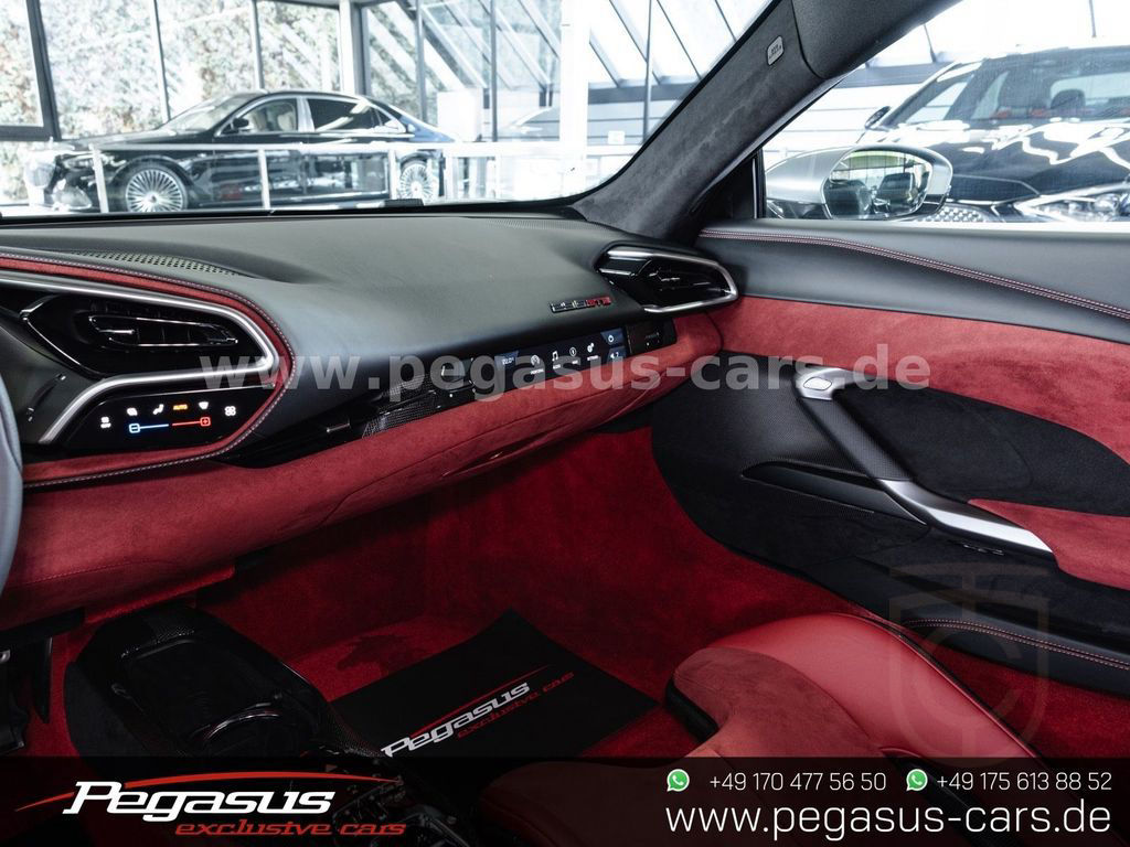 Ferrari 296 GTB *ADAS*LIFT*360*CARBON*RACING SEATS*APPLE