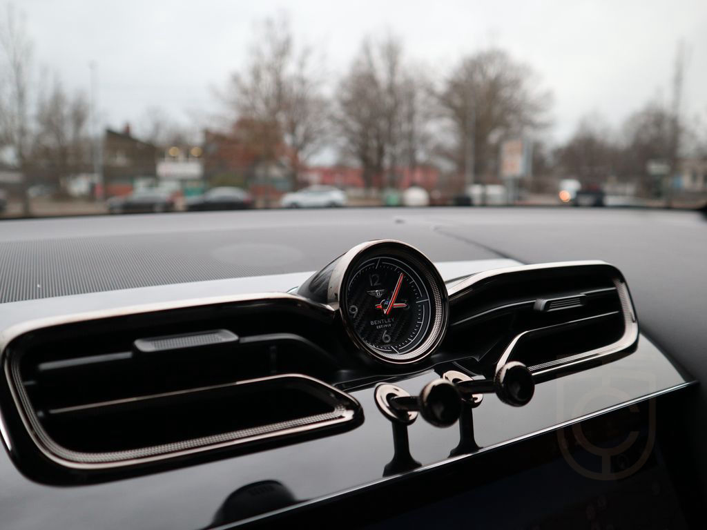 Bentley Bentayga V8 S Black Edition *MY25*B&O*