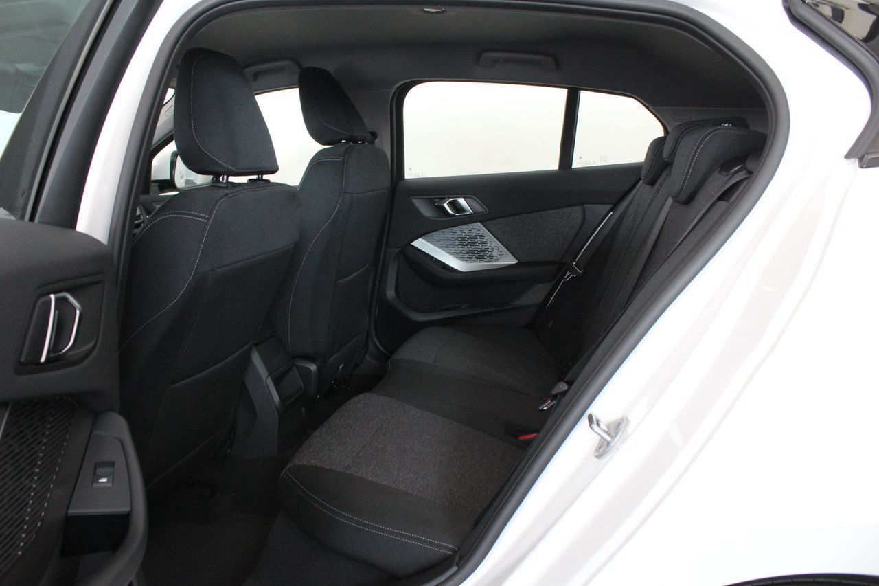 BMW 120 i M Sport Design Automat